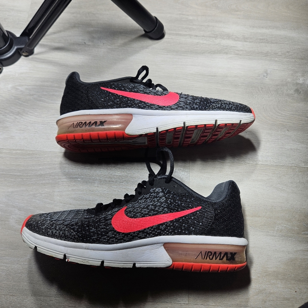 Nike Air Max Sequent 2 Size 6.5y
